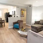 Frenchmen 1br Escape W Pool & Hot Tub Access 4* New Orleans