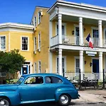 Creole Gardens And 3*
