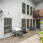 Moon 101 - Full Moon Suite - 2Br 2 5 Bath + Living