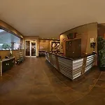 St Charles Coach House, An Ascend Collection Hotel New Orleans