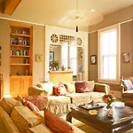 Maison Perrier Bed & Breakfast