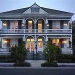 Bed & Breakfast Maison Perrier 4*