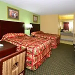 Rodeway & Gentilly 3*