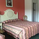 New Orleans Inn * New Orleans