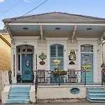 La Dauphine Bed And Breakfast