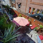 Hostel Auberge Nola Hostel *