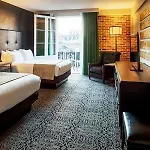 Hotel French Quarter-chateau Lemoyne By Ihg New Orleans