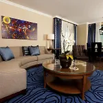 Hotel Caesars New Orleans, A Caesars Destination 4*