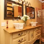 Bed & Breakfast Fleur De Lis Mansion