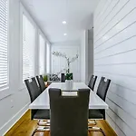 Apartment 4br With Luxury Amenities