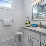 Apartment 4br With Luxury Amenities New Orleans