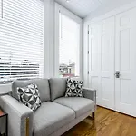 4br With Luxury Amenities Apartment New Orleans