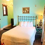 Creole Gardens And 3* New Orleans