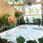 Fleur De Lis Mansion Bed & Breakfast