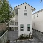 Fabulous With Views Apartment New Orleans