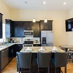 Stunning - Heart Of Nola - Walk Everywhere Apartment *