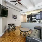 Gorgeous - Walk To French Quarter Apartment *