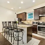 Apartment Inviting 3br Steps From St Charles Ave New Orleans