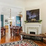 Maison Perrier Bed & Breakfast New Orleans
