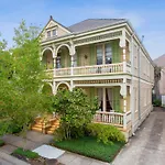 Maison Perrier Bed & Breakfast