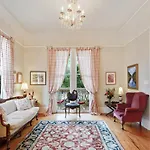 Maison Perrier Bed & Breakfast