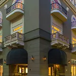 Courtyard By Marriott French Quarter/iberville 3*