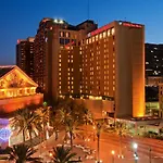 Hotel Doubletree By Hilton New Orleans