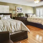 Lovely Home Only 15Mins From Downtown Nola