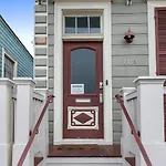 Modern 1-Bd Near French Quarter - Walk To Superdome