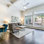 1 And 2 Bedroom Private Steps Away From French Quarter Aparthotel 5*