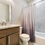 Aparthotel 1 And 2 Bedroom Private Steps Away From French Quarter 5*