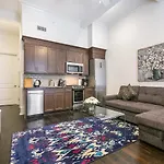 1 And 2 Bedroom Private Steps Away From French Quarter