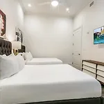 1 And 2 Bedroom Private Steps Away From French Quarter 5*