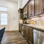 Aparthotel 1 And 2 Bedroom Private Steps Away From French Quarter New Orleans