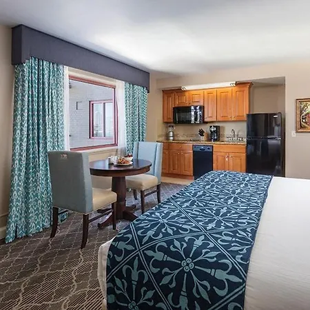 Club Wyndham Avenue Plaza 3*