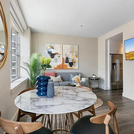 Charming Near French Quarter Apartment
