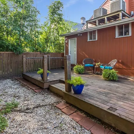 Cute And Cozy 2bd Steps From St Claude Avenue Apartment