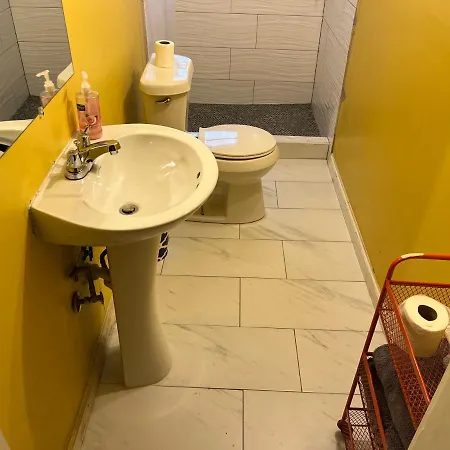 Apartment Comfortable Crash Pad