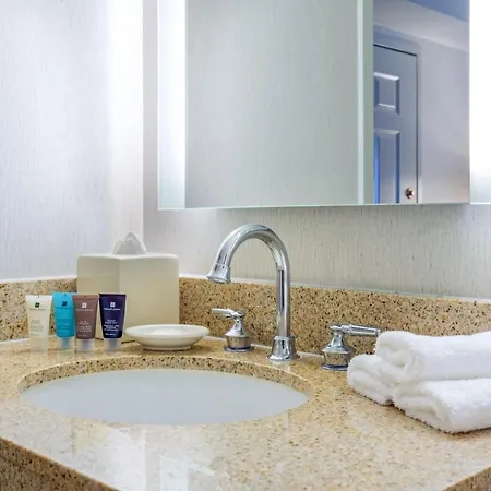 Beautiful Unit At The Heart Of Bourbon Street Aparthotel