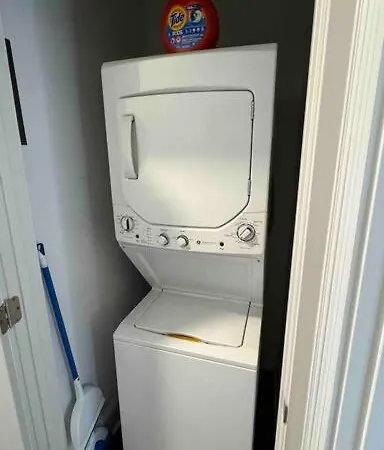 Garden District Getaway Apartment