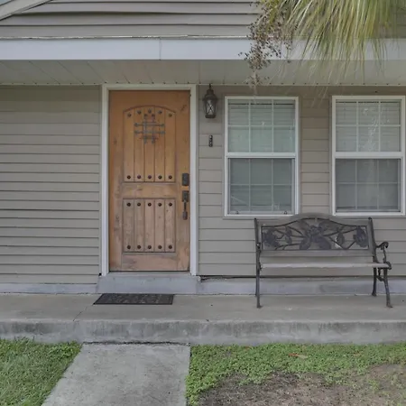 7 Mi To French Quarter Nola Abode With Theater *