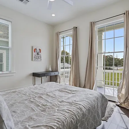 Holiday home Retreat On Burgundy New Orleans