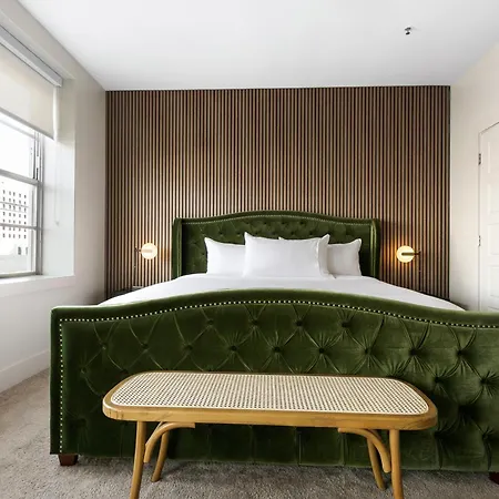 Mardi Gras Condos-nola's 4br Elegance *