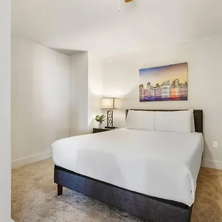 Mardi Gras Condos-nola's 4br Elegance *