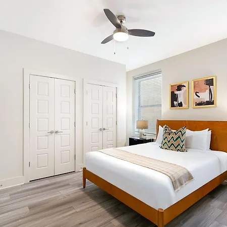 Apartment Mardi Gras Condos-nola's 4br Elegance *