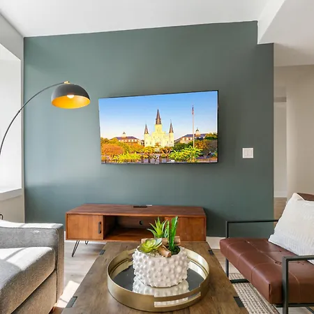 Spacious 4br In New Orleans