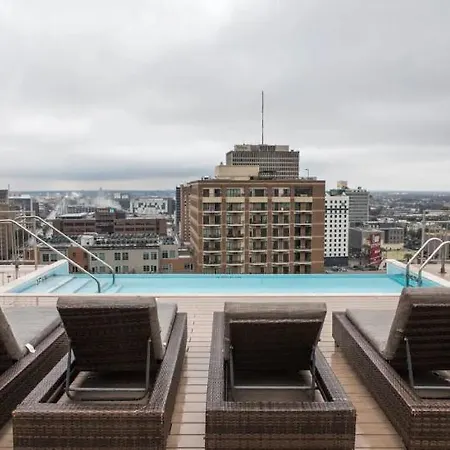Blissful View With Small Rooftop Pool And Gym Near French Quarter, Seanger, Super Dome, Restaurants, Casino And More * New Orleans