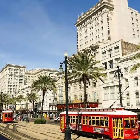 Blissful View With Small Rooftop Pool And Gym Near French Quarter, Seanger, Super Dome, Restaurants, Casino And More Aparthotel