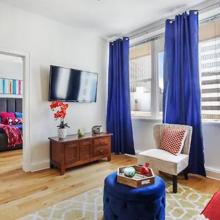 Blissful View With Small Rooftop Pool And Gym Near French Quarter, Seanger, Super Dome, Restaurants, Casino And More * New Orleans