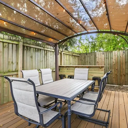 Moss And Magnolia Elegant 3 Mins To Superdome And Cbd Holiday home